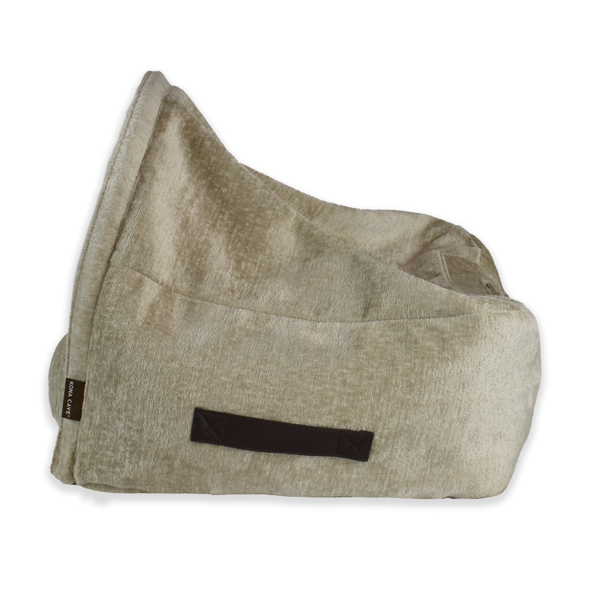 KONA CAVE® lujosa cama snuggle burrow cozy cave cuddle. Cama abovedada de terciopelo beige para perros y gatos.  Funda de cueva con dosel extraíble. Lavable. Diseño superior patentado. Más segura que otras cuevas para perros. Ideal para perros pequeños y grandes.